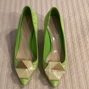 Nicholas Kirkwood Lime Heels with Gold Geometric Accent